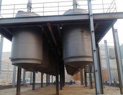 河南一諾反應（yīng）釜安陽（yáng）順城集團施工現場